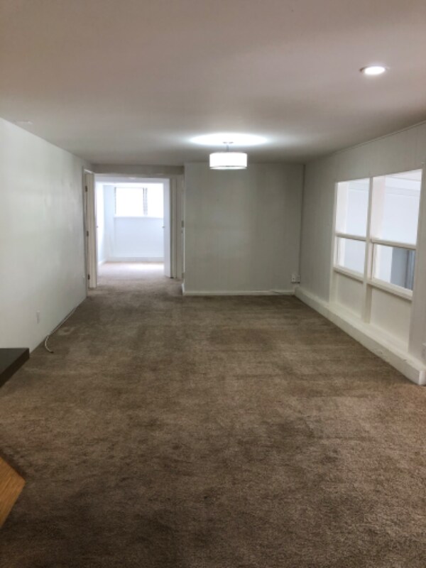 Foto del edificio - 99-679-679 Halawa Dr