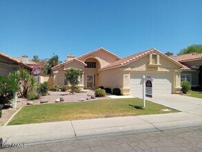 Building Photo - 2306 E Gondola Ln