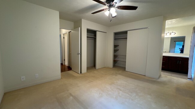 Foto del edificio - 3 Bed 2 Bath Single Family Home Hawaii Kai...