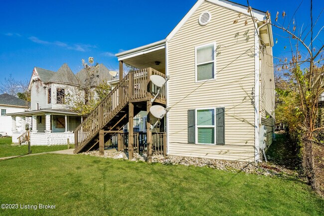 Building Photo - 1439 Beech St