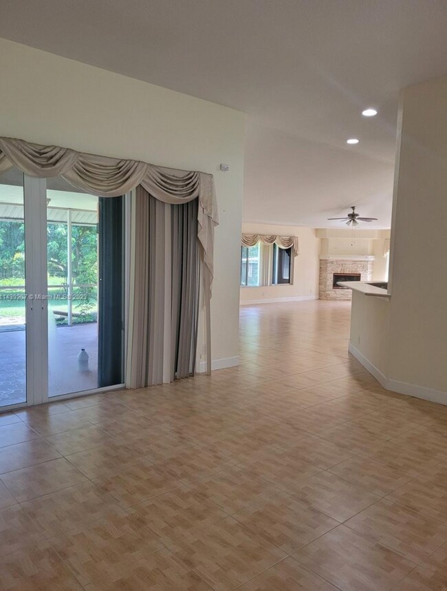 Foto del edificio - 17333 38th Ln N