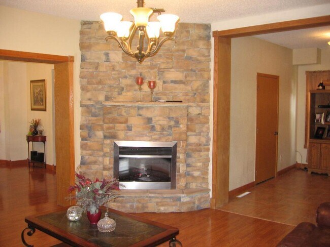 Foto del edificio - 307 1st St SE
