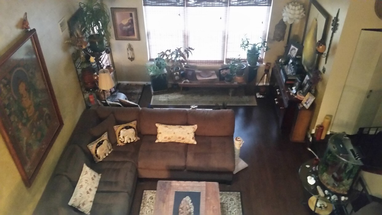 Living Room - 1314 Valley Glen Rd