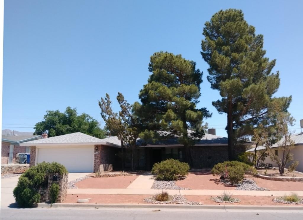 Primary Photo - 7116 Ramada Dr