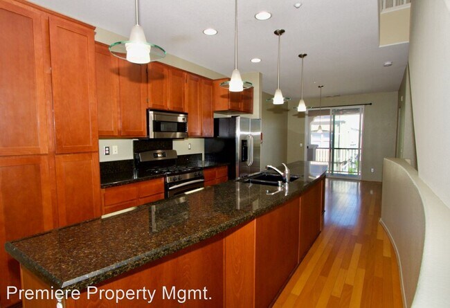 Foto del edificio - 2 br, 2.5 bath House - 1237 San Elijo Rd. S
