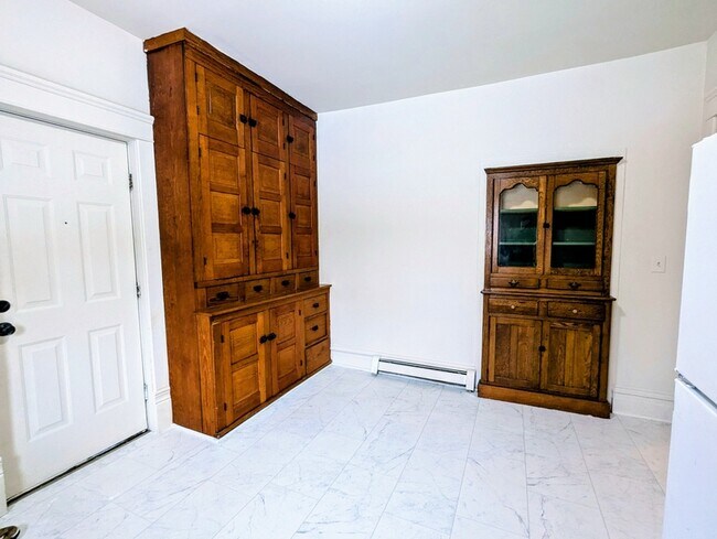 Foto del edificio - 724 N Walnut St