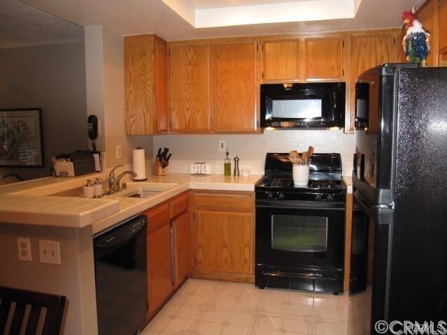 Building Photo - 24505 Mozer Dr