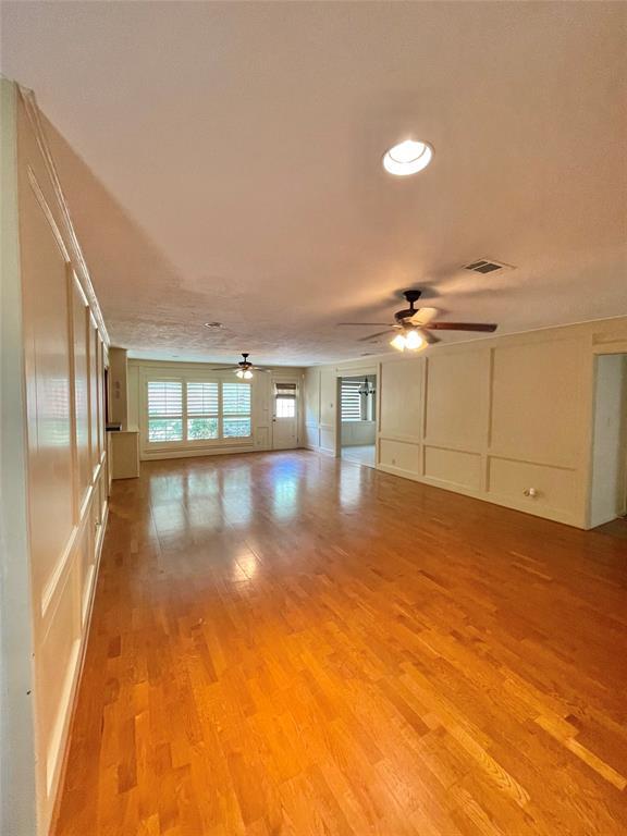 Building Photo - 14902 Walters Rd