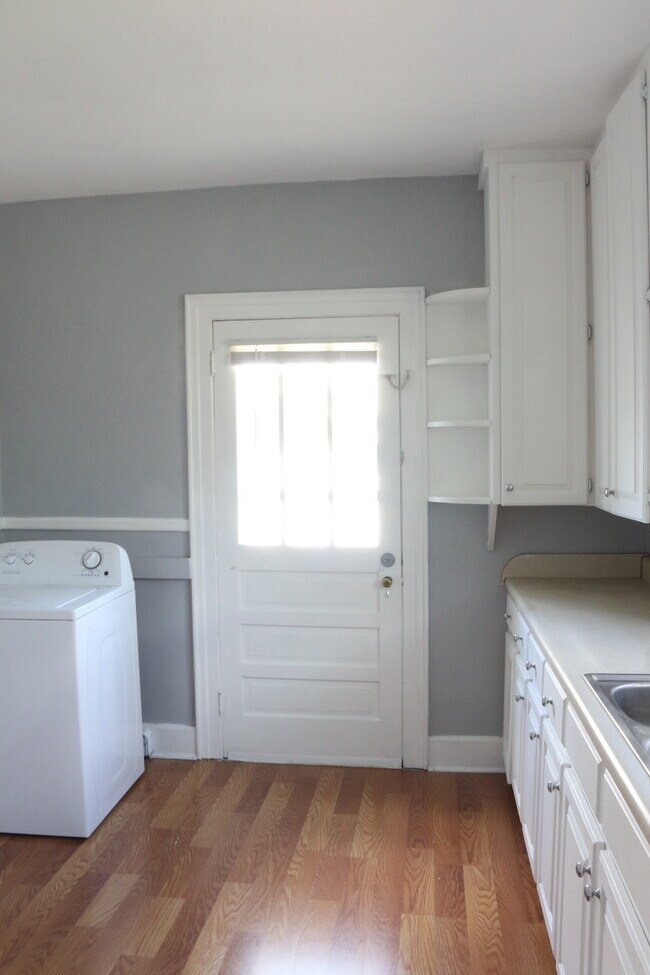 210 W Poplar St, Pulaski, TN 38478 House Rental in Pulaski, TN