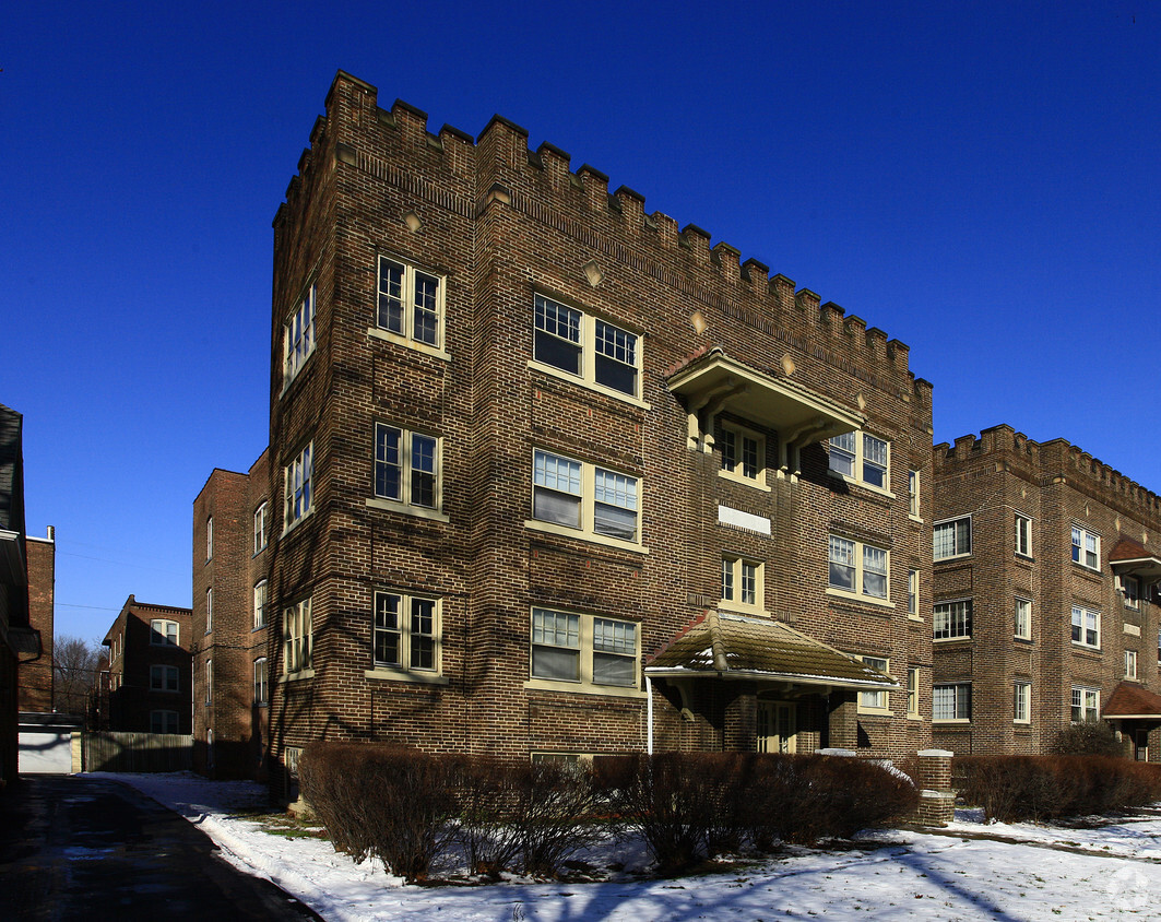 Primary Photo - The Ford
