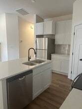 Building Photo - 17010 Kashmir St