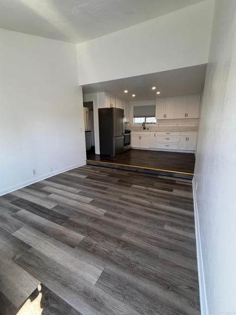 Building Photo - 227 Robelini Dr