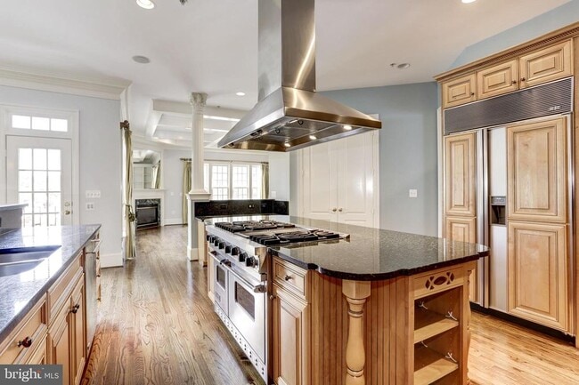 Foto del edificio - 7233 Addington Dr