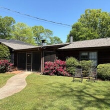 Building Photo - 442 Yonah Ave