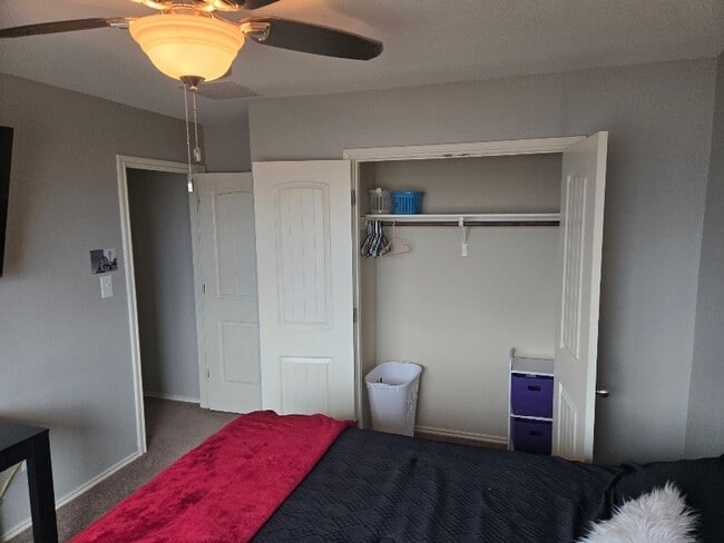 Building Photo - 124 Savoy Cv