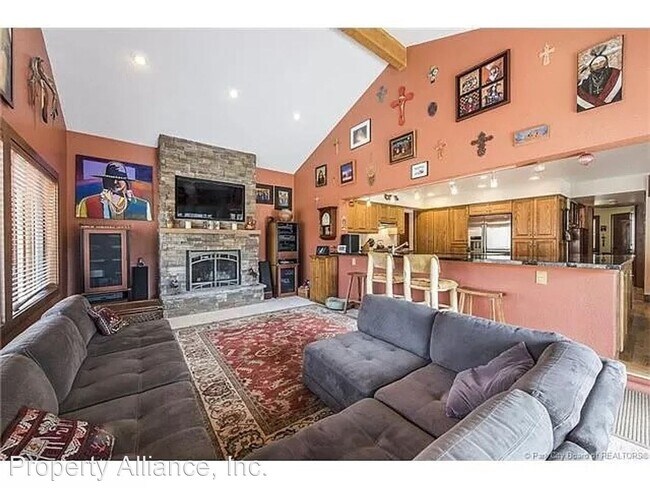 Foto del edificio - 6 br, 4 bath House - 2881 Hackney Court