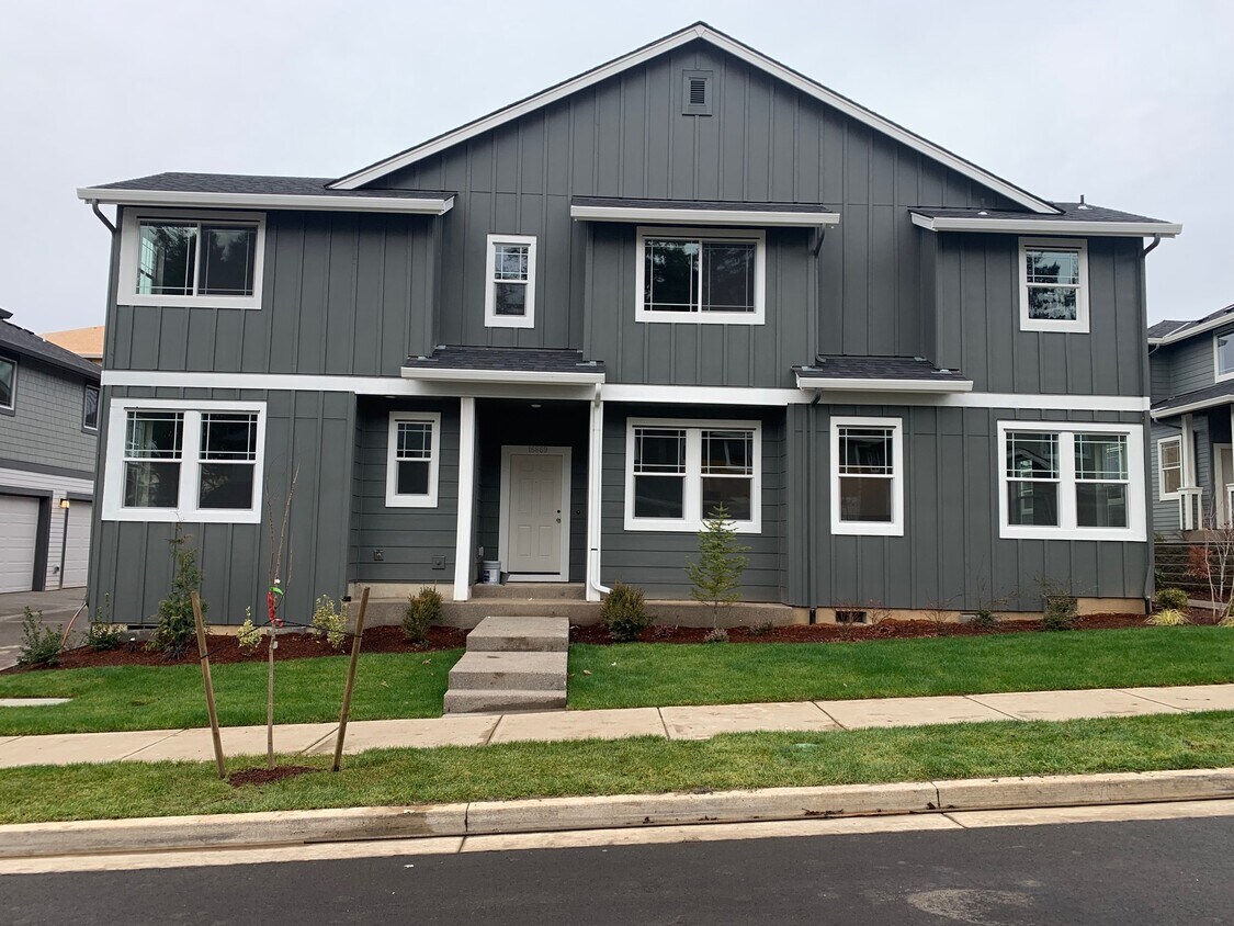 16869 SW Colorado Ln, Tigard, OR 97224 Townhome Rentals in Tigard OR