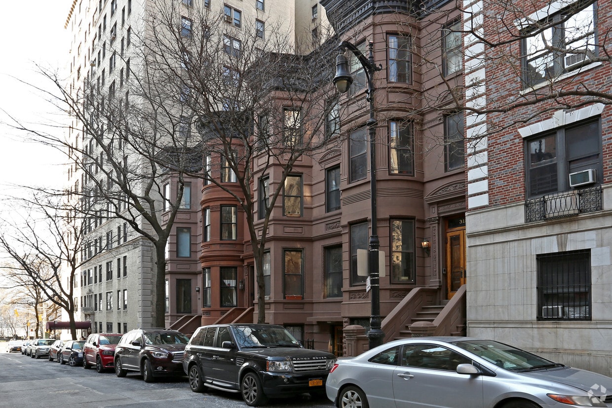 Foto del edificio - 317 W 104th St
