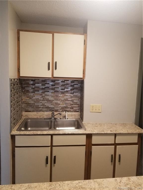 Primary Photo - 55 Crouch St