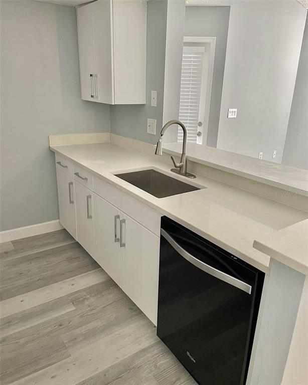 Foto del edificio - 425 Fountainhead Cir