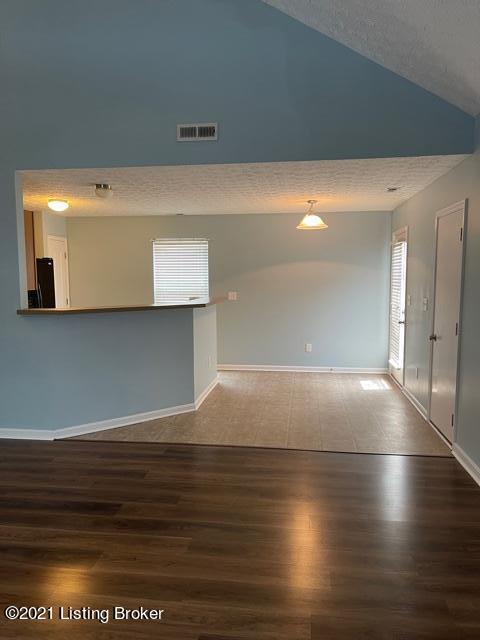 Building Photo - 5713 Bannon Crossings Dr