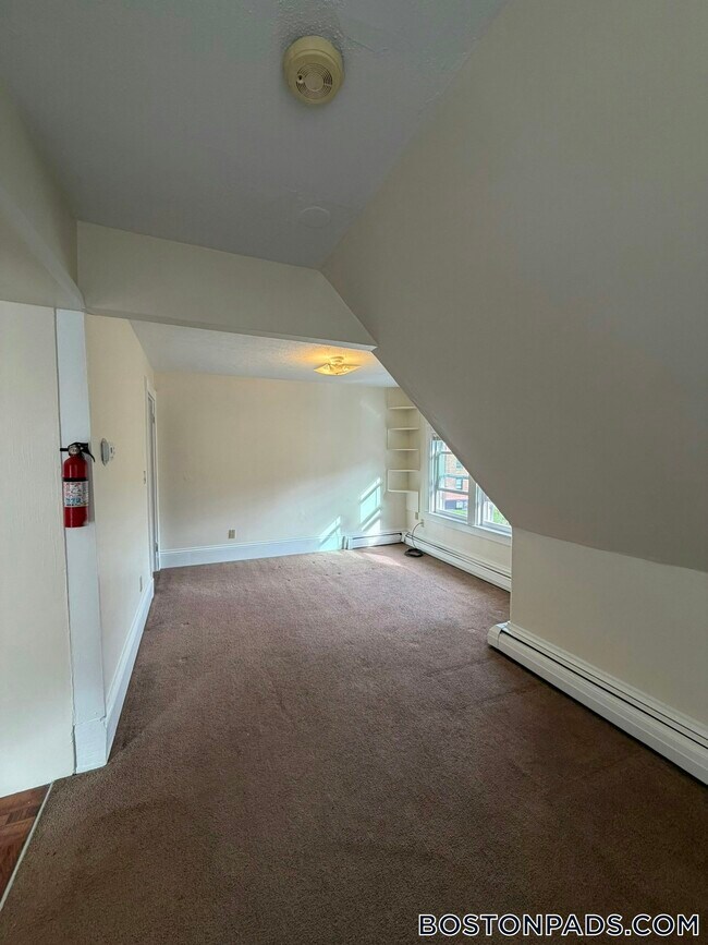 Foto del edificio - 393 Adams St