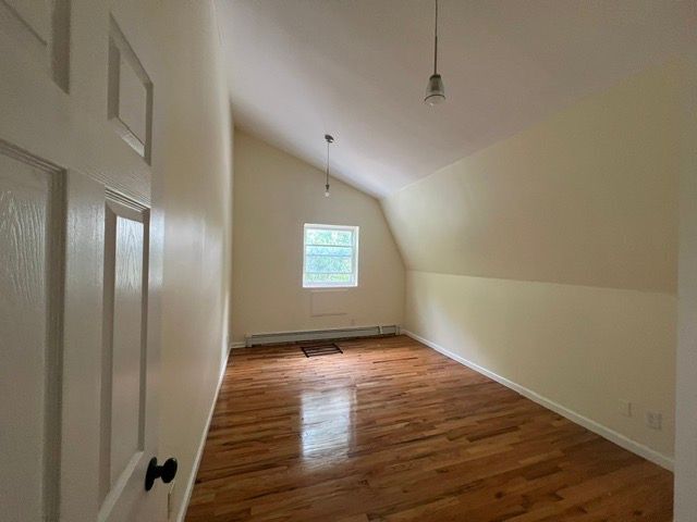 Foto del edificio - 932 E 227th St