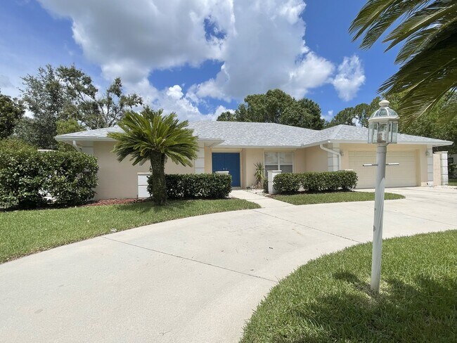 Foto del edificio - 6960 Country Lakes Cir