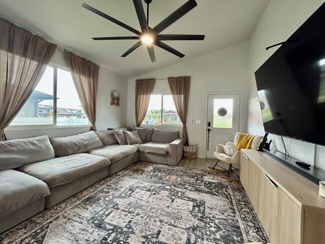 Foto del edificio - 91-4088-4088 Hikuha St