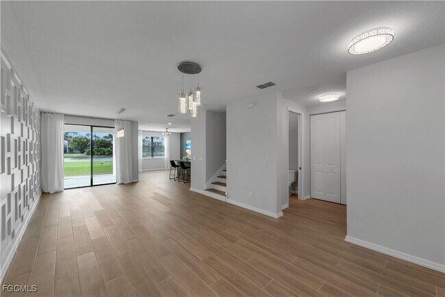 Foto del edificio - 26317 Bonita Fairways Blvd