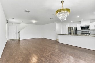 Building Photo - 15134 Trinity Meadow Dr