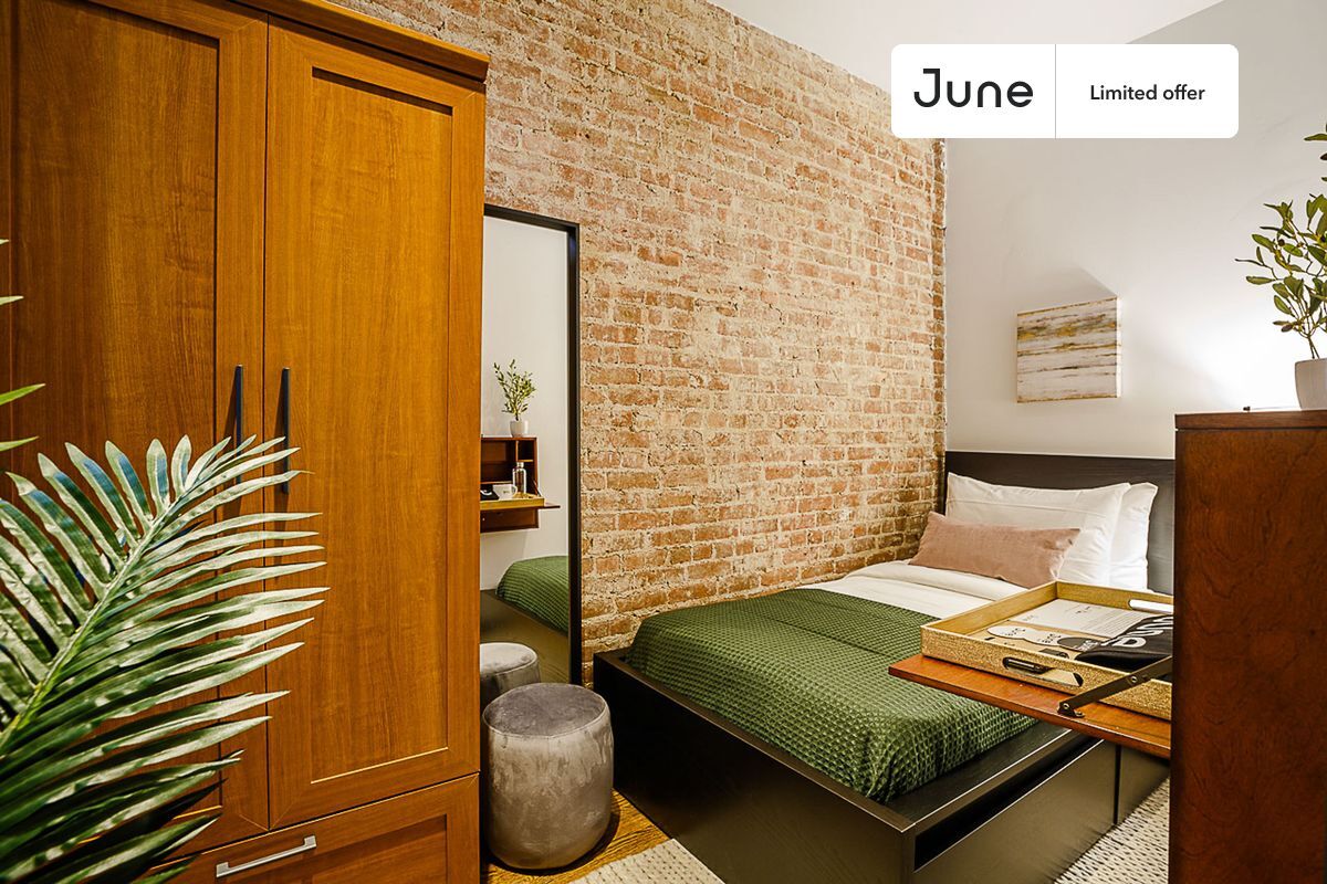 Private bedroom in 4 bed/2 bath Home Condo for Rent in New York City