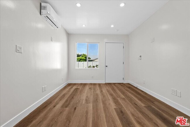 Foto del edificio - 1165 Stanford St