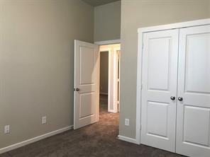 Foto del edificio - 4702 Monarch Bend Ln