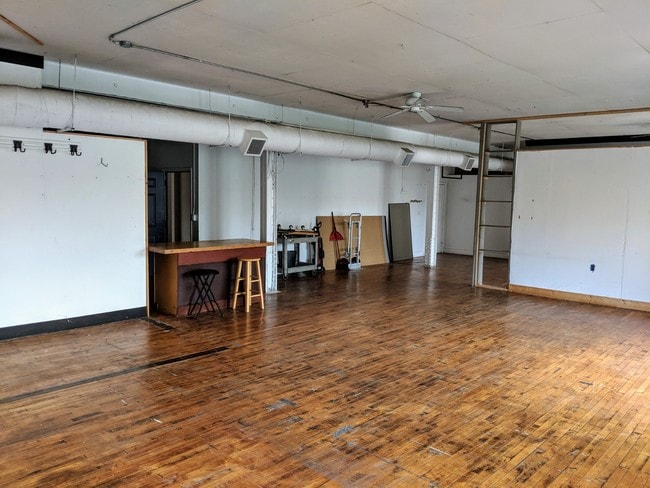 Foto del edificio - 900 S 5th St