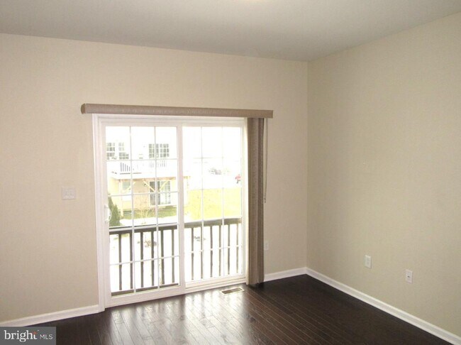 Foto del edificio - 123 Jenny Dr