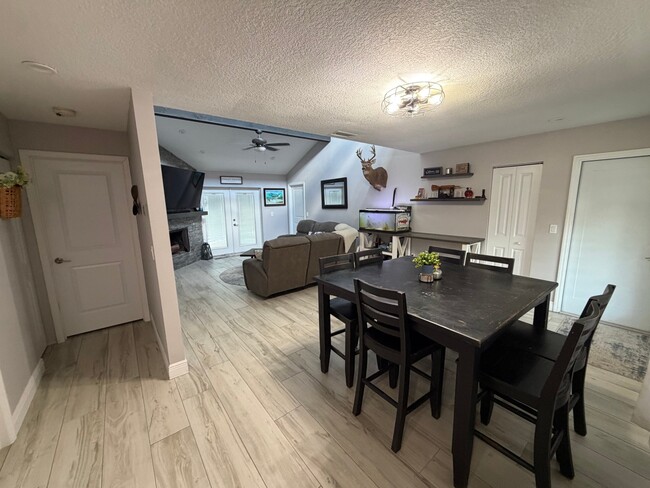 Photo - 4157 Palau Dr House