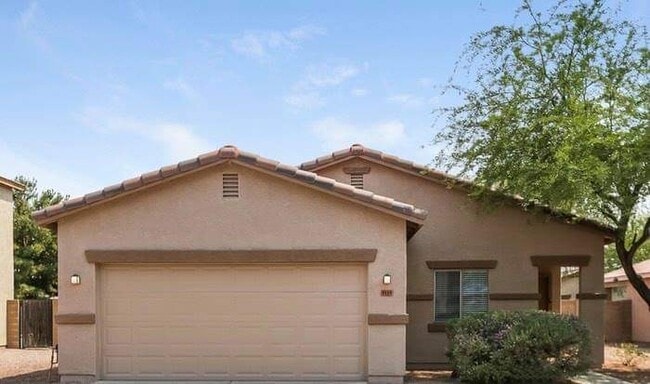 Building Photo - 9119 W Cambridge Ave