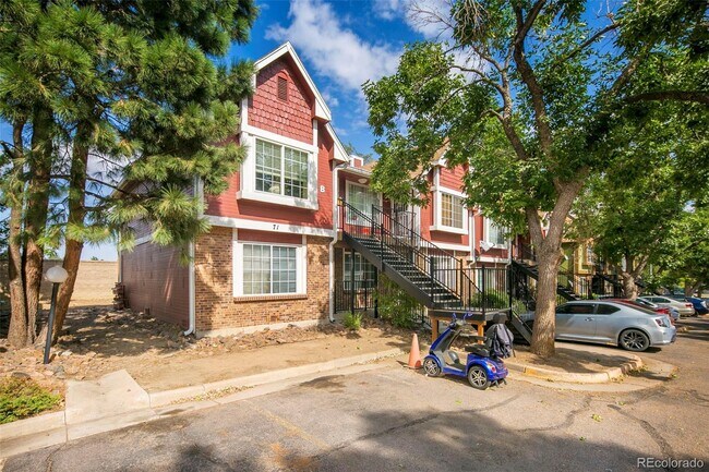 Building Photo - 71 S Sable Blvd