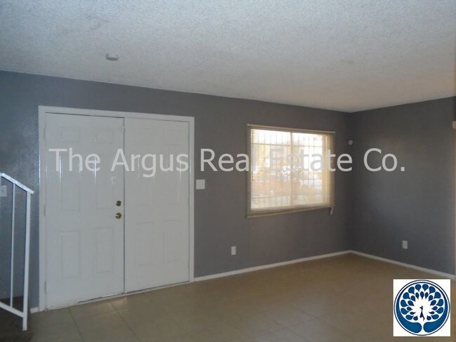 Foto del edificio - 4010 W Wonderview Rd