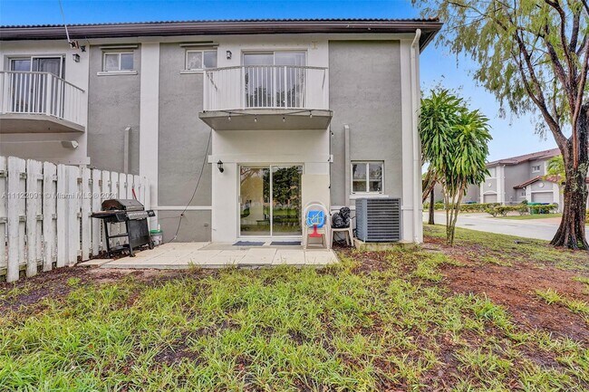 Building Photo - 12695 SW 28th Ct