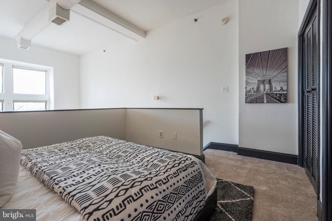 Foto del edificio - 3809 Spring Garden St