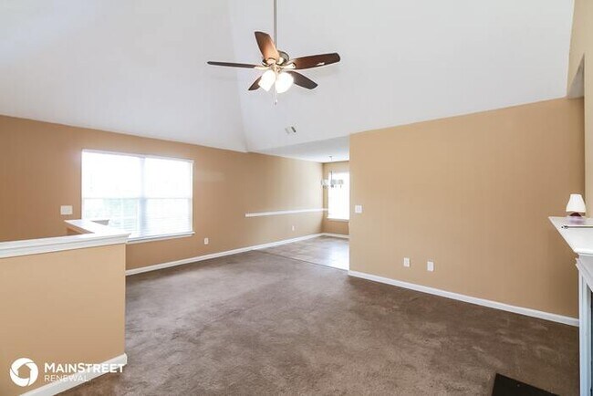 Foto del edificio - 2051 Registry Ct, Hampton, GA 30228