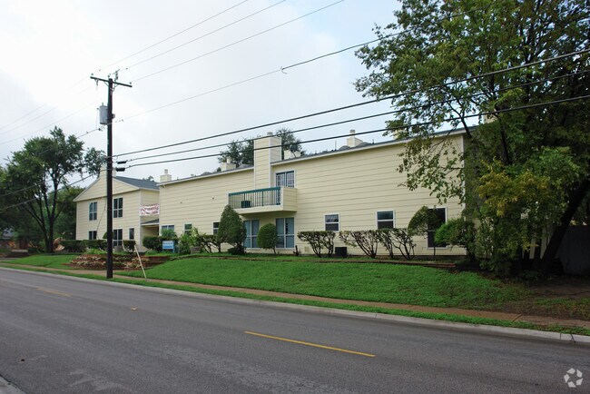 Building Photo - East Side Apartments