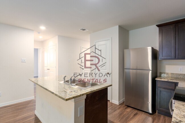 Building Photo - 3203 Jason Cove