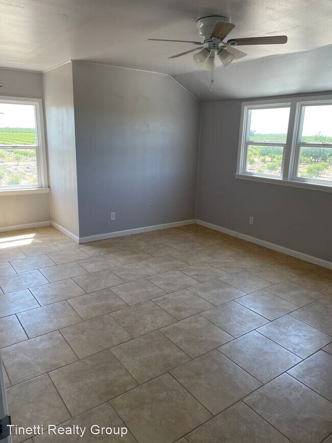Foto del edificio - 5 br, 2 bath House - 5781 Grove Ave.