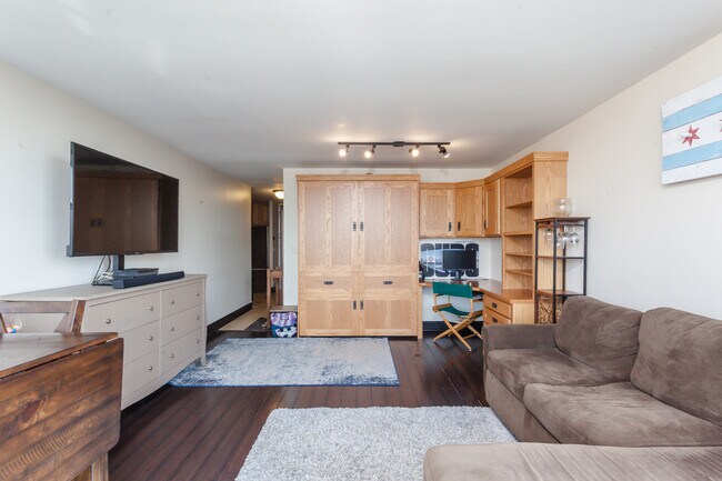 Foto del edificio - 720 W Gordon Terrace