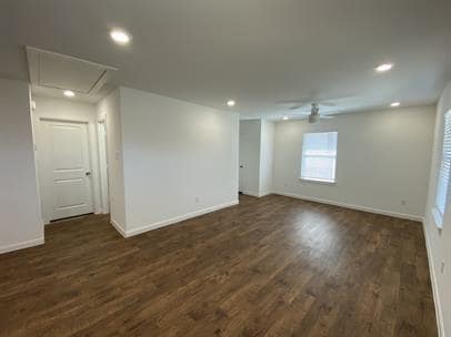 Building Photo - 408 E Day St