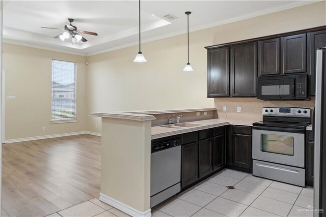 Foto del edificio - 15 Wellington Ave