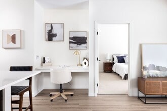 Interior Photo - Kipling